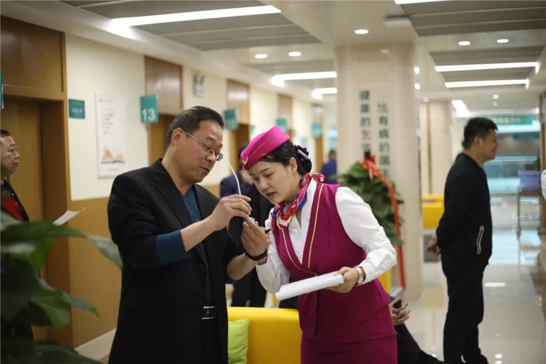 惠州24小时套医保卡(北京医保卡使用指南)